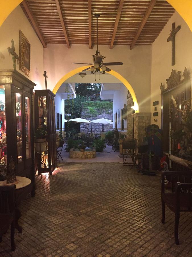 Hotel San Miguel Arcangel Izamal Exterior photo